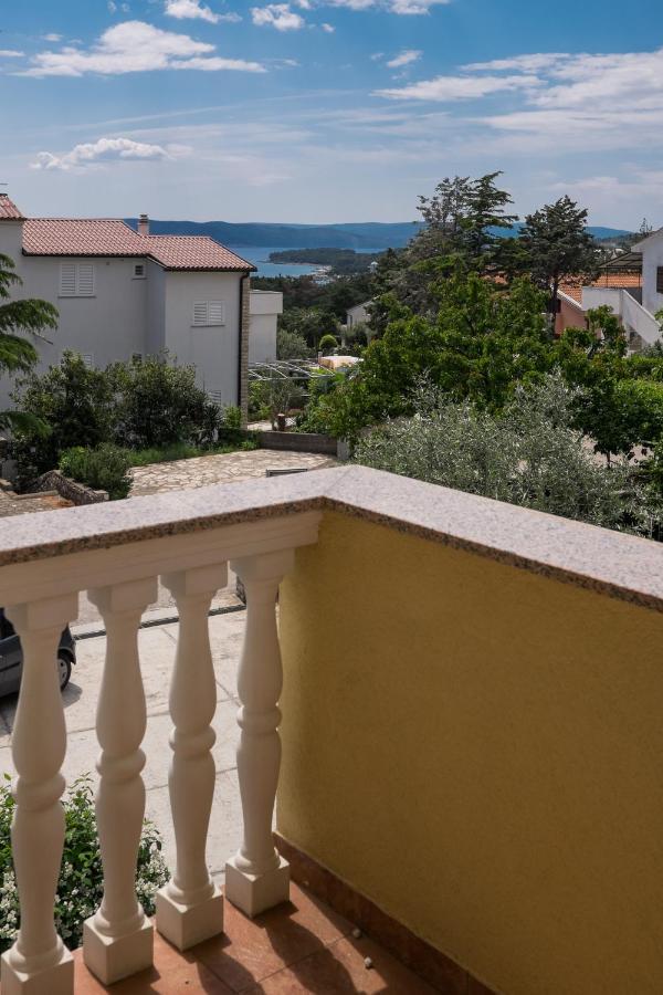 Apartments Bogdanic Krk I Krk Town Bagian luar foto